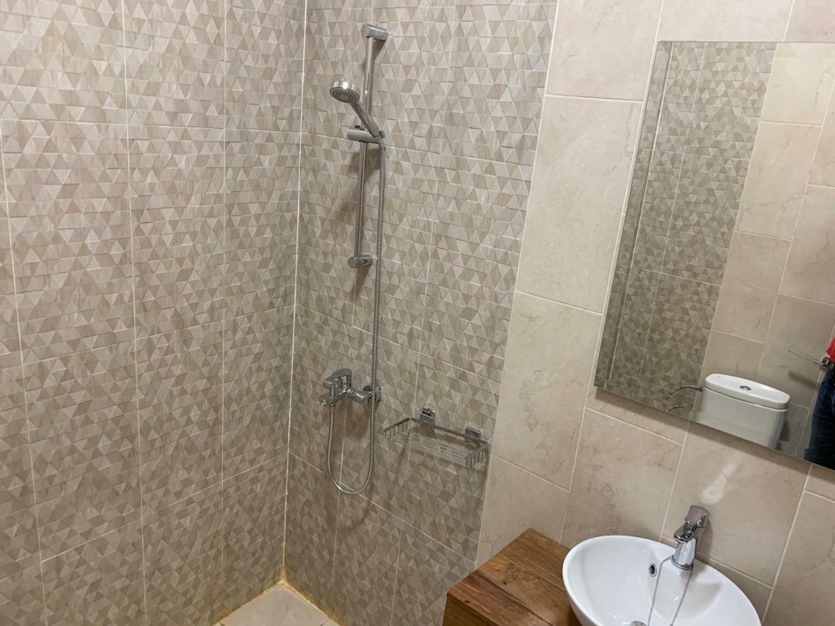 Au Bord De L'Eau Hotel Bamako Buitenkant foto